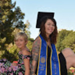 Meet your Posher, Tessa